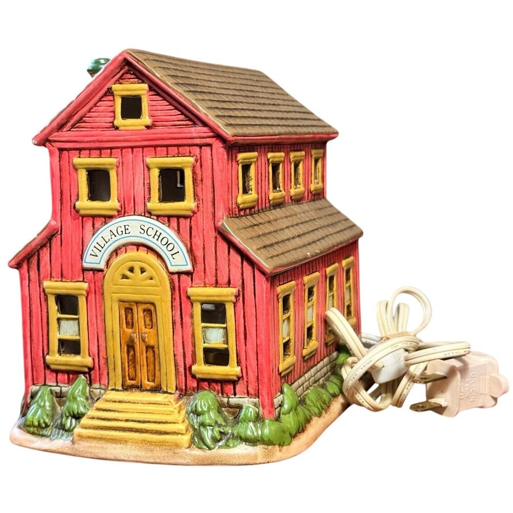 VTG Lefton Christmas Colonial Village 1988 Lighted Village School #06749 - Works